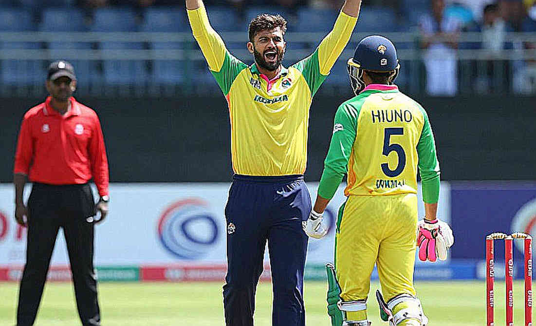 ক্যাপ খোলার সেই ইশারা: মোহসিন নকভির ডিনারে পিসিবি শাসনের এক নীরব প্রোটোকল ক্যাপ খোলার সেই ইশারা: মোহসিন নকভির ডিনারে পিসিবি শাসনের এক নীরব প্রোটোকল