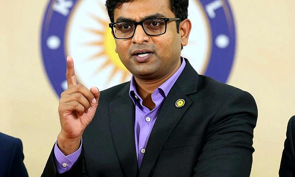 ফ্লেমিংয়ের কথায় যে প্রশ্নটি চাপা পড়ল: ইংল্যান্ডের সংকট নিয়োগের নয়, পাইপলাইনের ফ্লেমিংয়ের কথায় যে প্রশ্নটি চাপা পড়ল: ইংল্যান্ডের সংকট নিয়োগের নয়, পাইপলাইনের