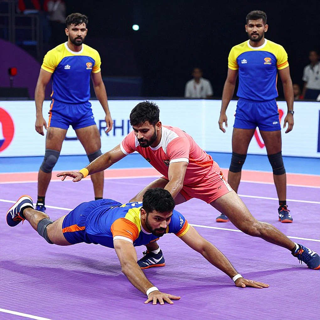কারমাইন কর্প ২-০ ব্যবধানে সিটিবিসি ফ্লাইং অয়েস্টারকে বিদায় করে সুইস পর্বের ডিসাইডার অনিবার্য করল কারমাইন কর্প ২-০ ব্যবধানে সিটিবিসি ফ্লাইং অয়েস্টারকে বিদায় করে সুইস পর্বের ডিসাইডার অনিবার্য করল
