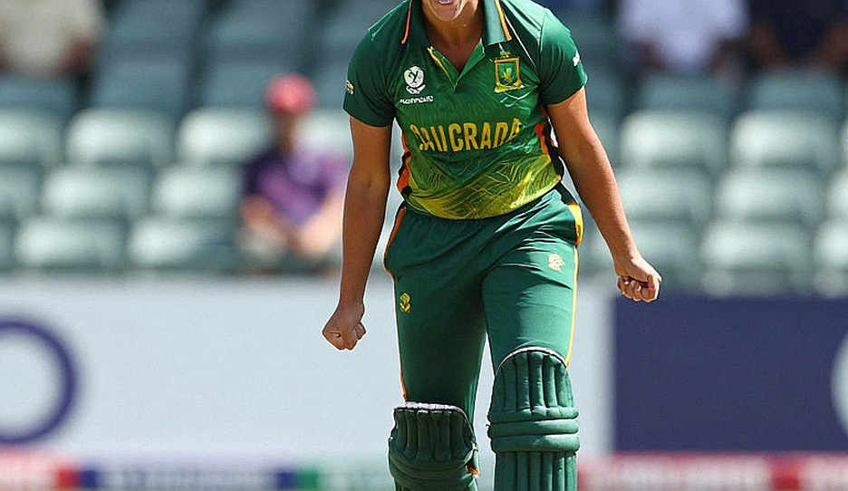 Dhananjaya de Silva Steps Down as Sri Lanka Test Captain: Auditing a Controlled Succession at 35 Dhananjaya de Silva Steps Down as Sri Lanka Test Captain: Auditing a Controlled Succession at 35