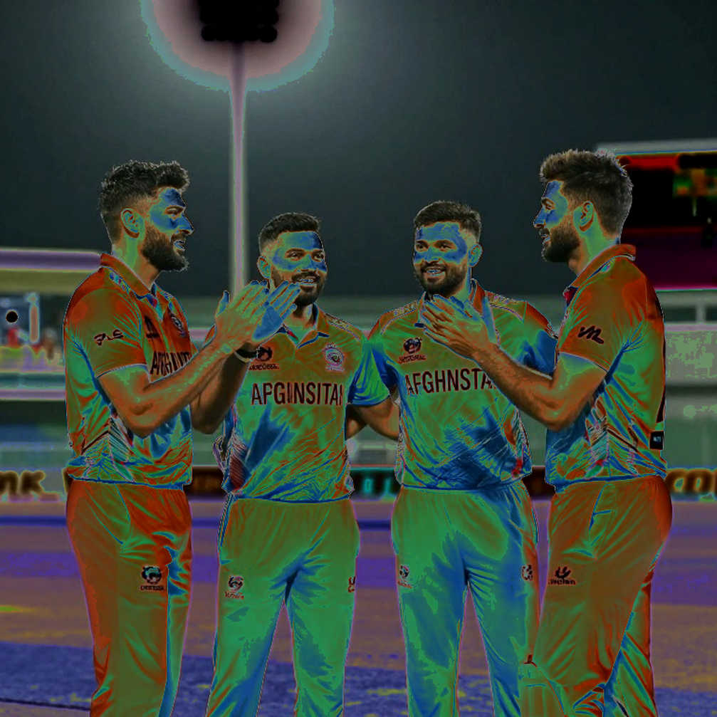 চার-সতেরো: আবুধাবির ধুলোয় রশিদের খাতা আর আতালের ১১০ বল