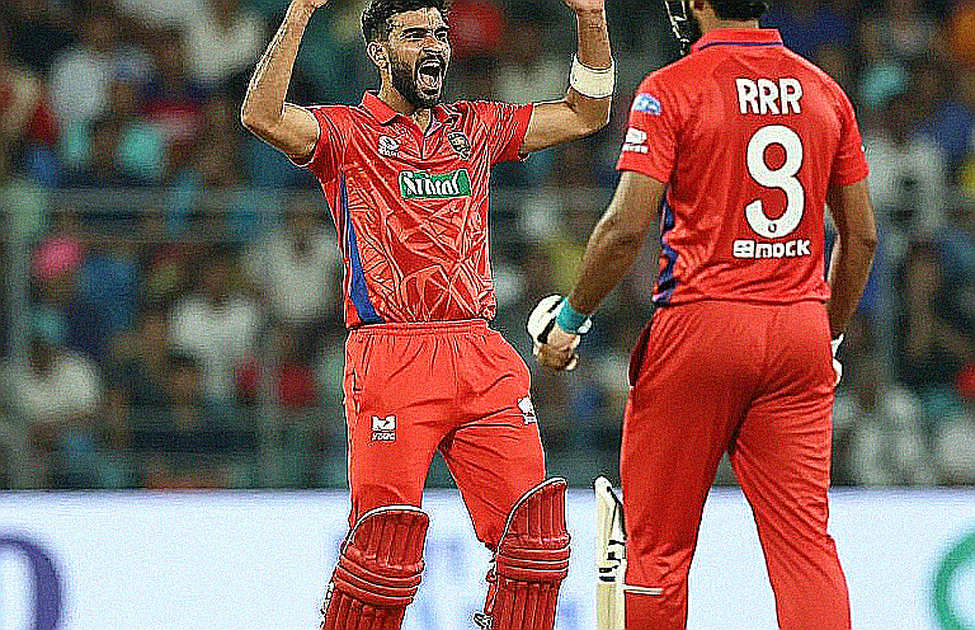 Shardul Thakur's Injury Shifts Mumbai's Ranji Trophy Weight onto Suryakumar Yadav's Bat Shardul Thakur's Injury Shifts Mumbai's Ranji Trophy Weight onto Suryakumar Yadav's Bat